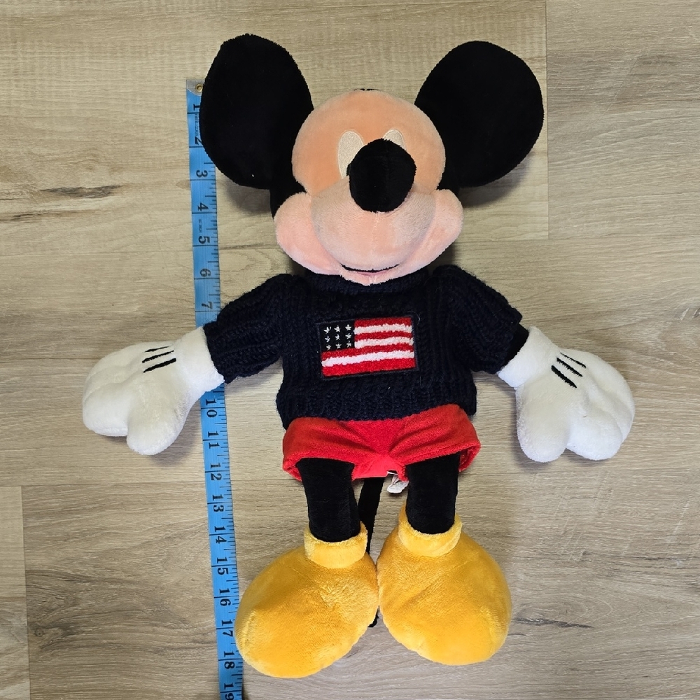 Vintage Disney Store Mickey Mouse American Flag Sweater 17" plush